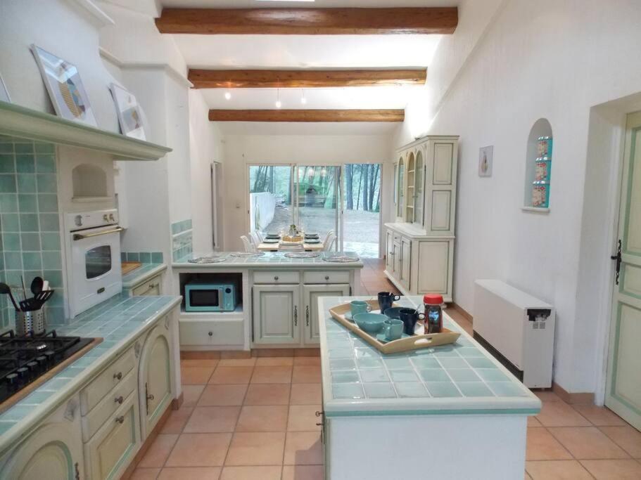 Villa Sampa Le Beausset Esterno foto